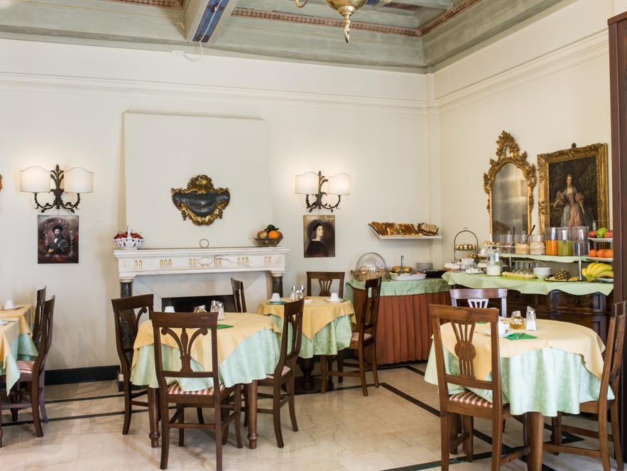 Residenza Castiglioni Bed and breakfast 4*