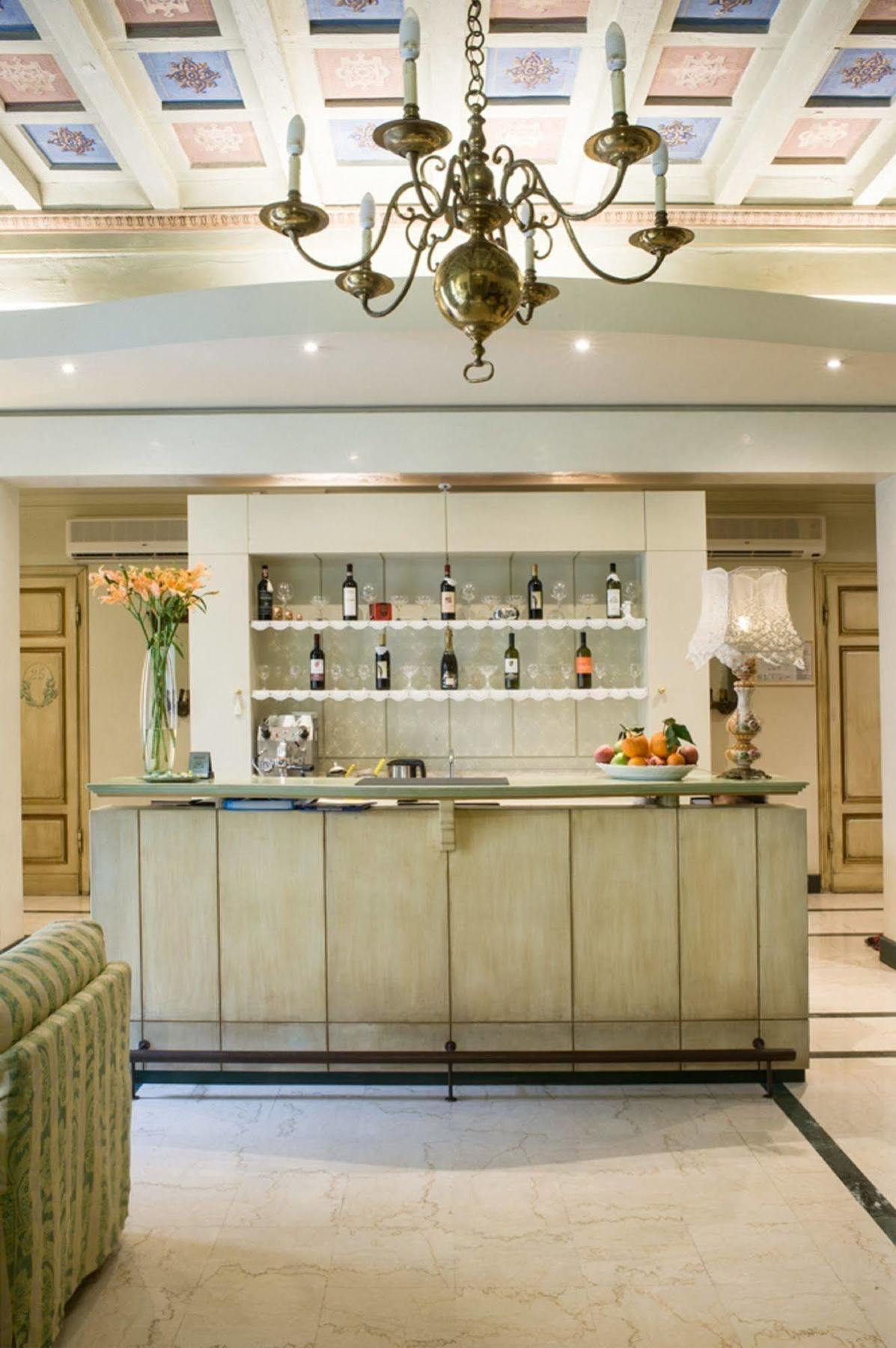Residenza Castiglioni Bed and breakfast 4*